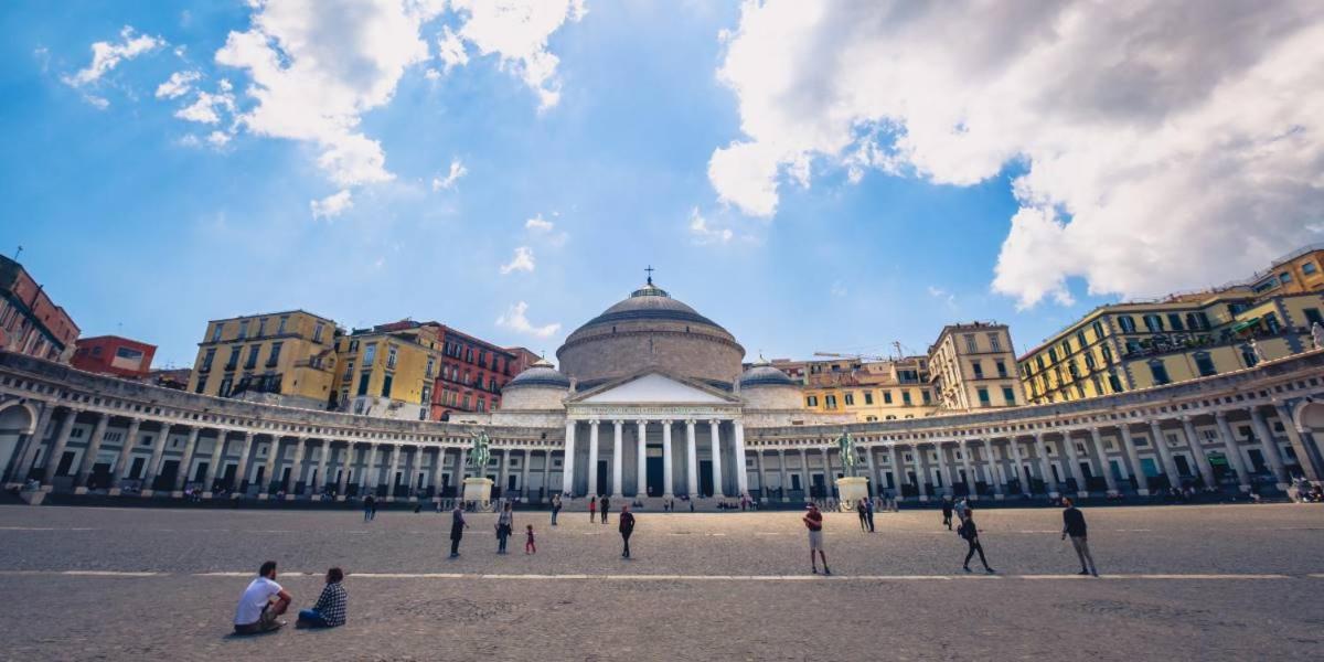 Vibra Napoli Apartament Exteriör bild